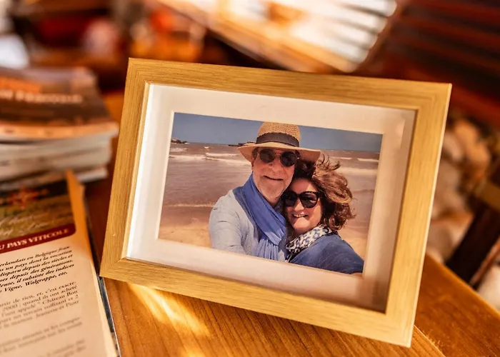 Péniche D'hôtes Ms Elisabeth Bateau-hôtel 3*